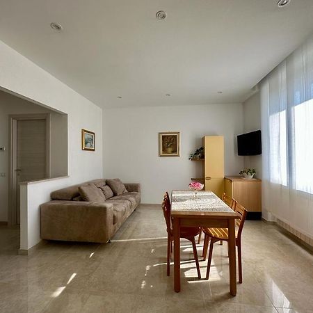 Il Blu Di Laveno Apartment Екстериор снимка